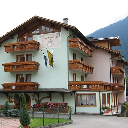 Park Residence Imperator Каризоло Экстерьер фото