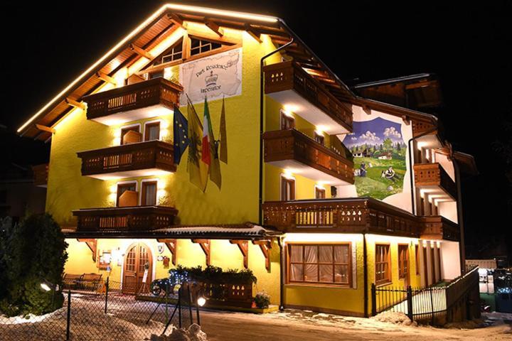 Park Residence Imperator Каризоло Экстерьер фото