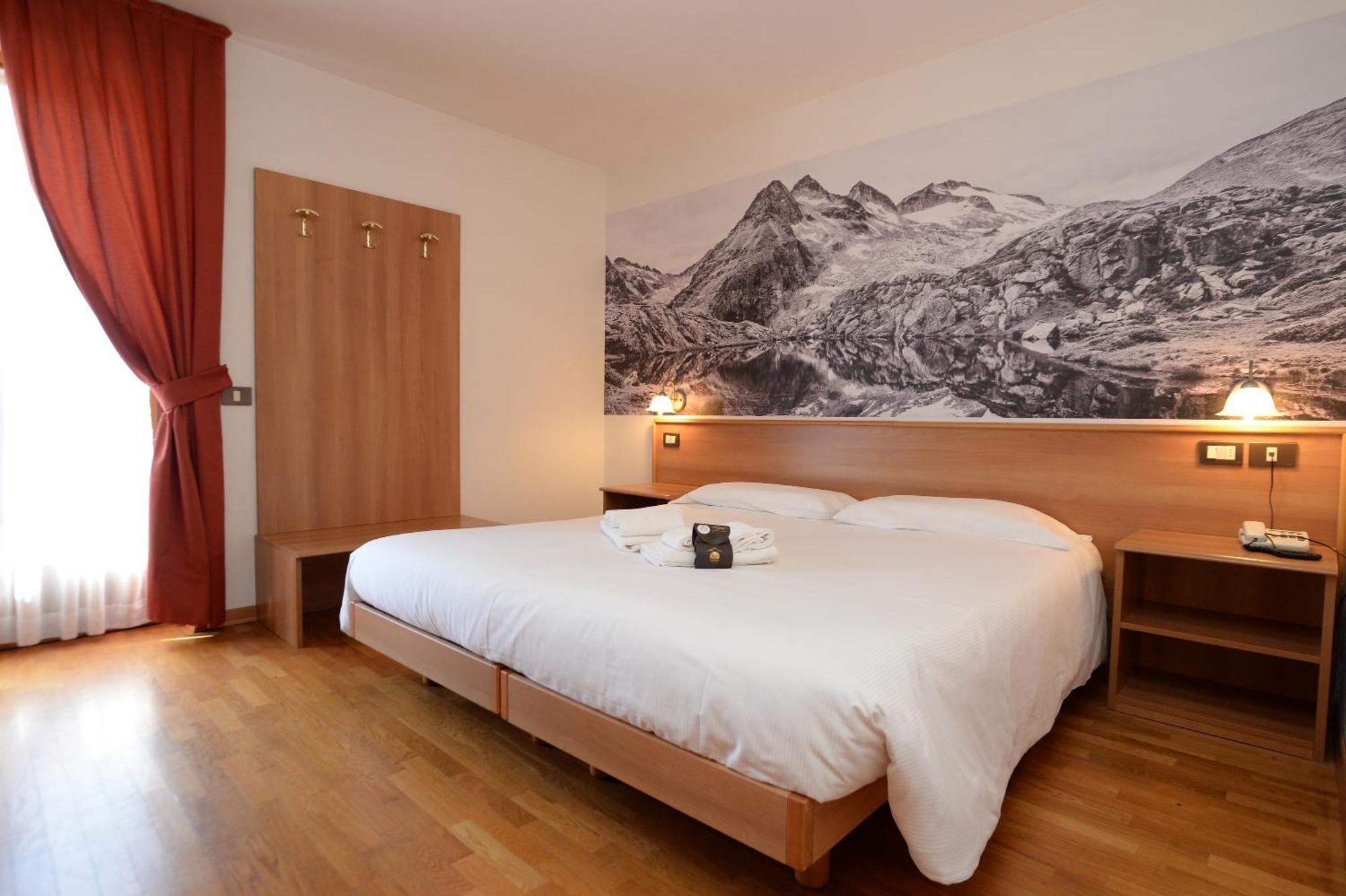 Park Residence Imperator Каризоло Экстерьер фото